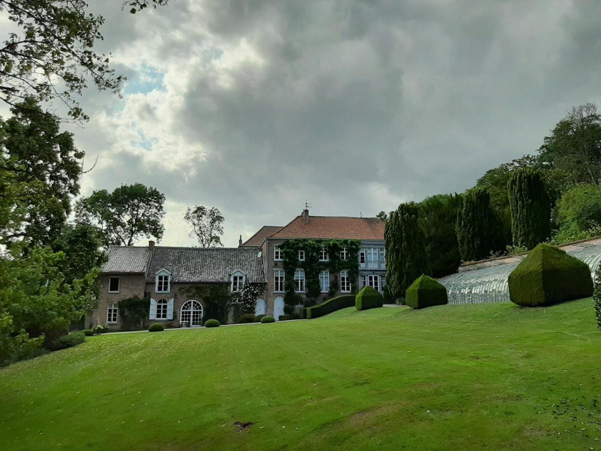 Le Bocage Fleuri Bed & Breakfast มงส์ ภายนอก รูปภาพ